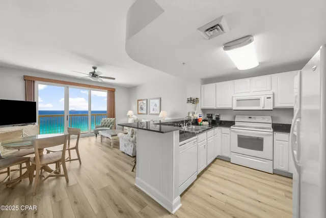 $3,000 | 15817 Front Beach Road, Unit 11607, Panama City Beach, FL 32413