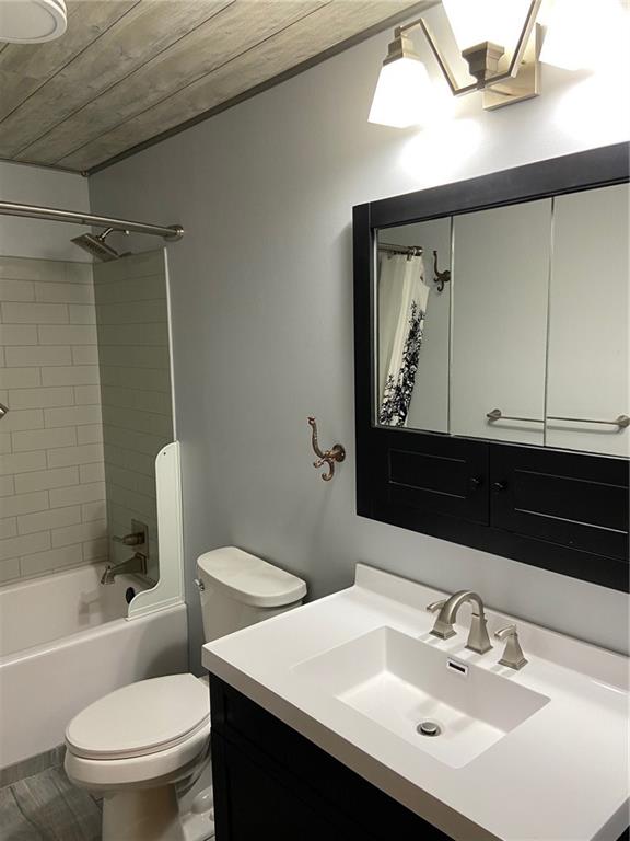 1249 North Post Road Indianapolis, IN 46229 - Photo 9 of 15 Gallery Image 9