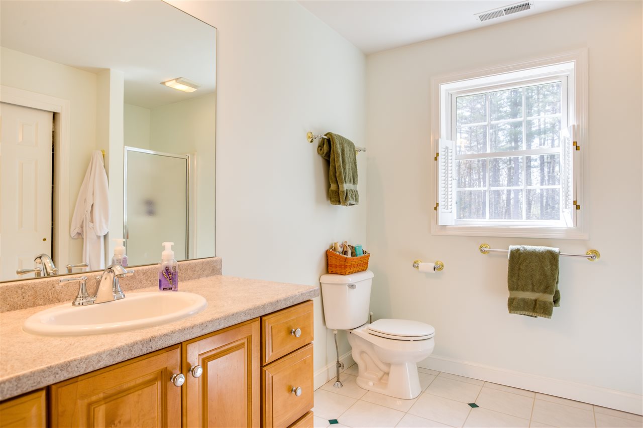 17 Eastgate Road Derry, NH 03038 - Photo 22 of 28 Gallery Image 22