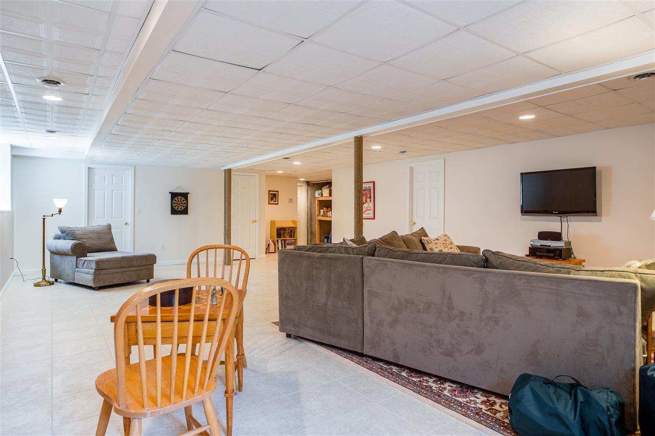 17 Eastgate Road Derry, NH 03038 - Photo 24 of 28 Gallery Image 24