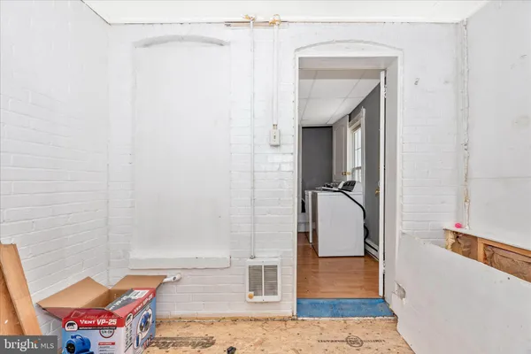 $290,000 | 71 Bond Street, Westminster, MD 21157