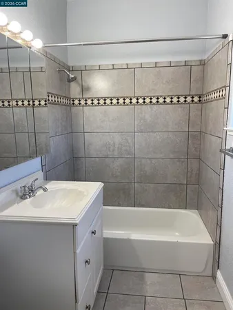 $1,850 | 1705 Linden Street, Oakland, CA 94607