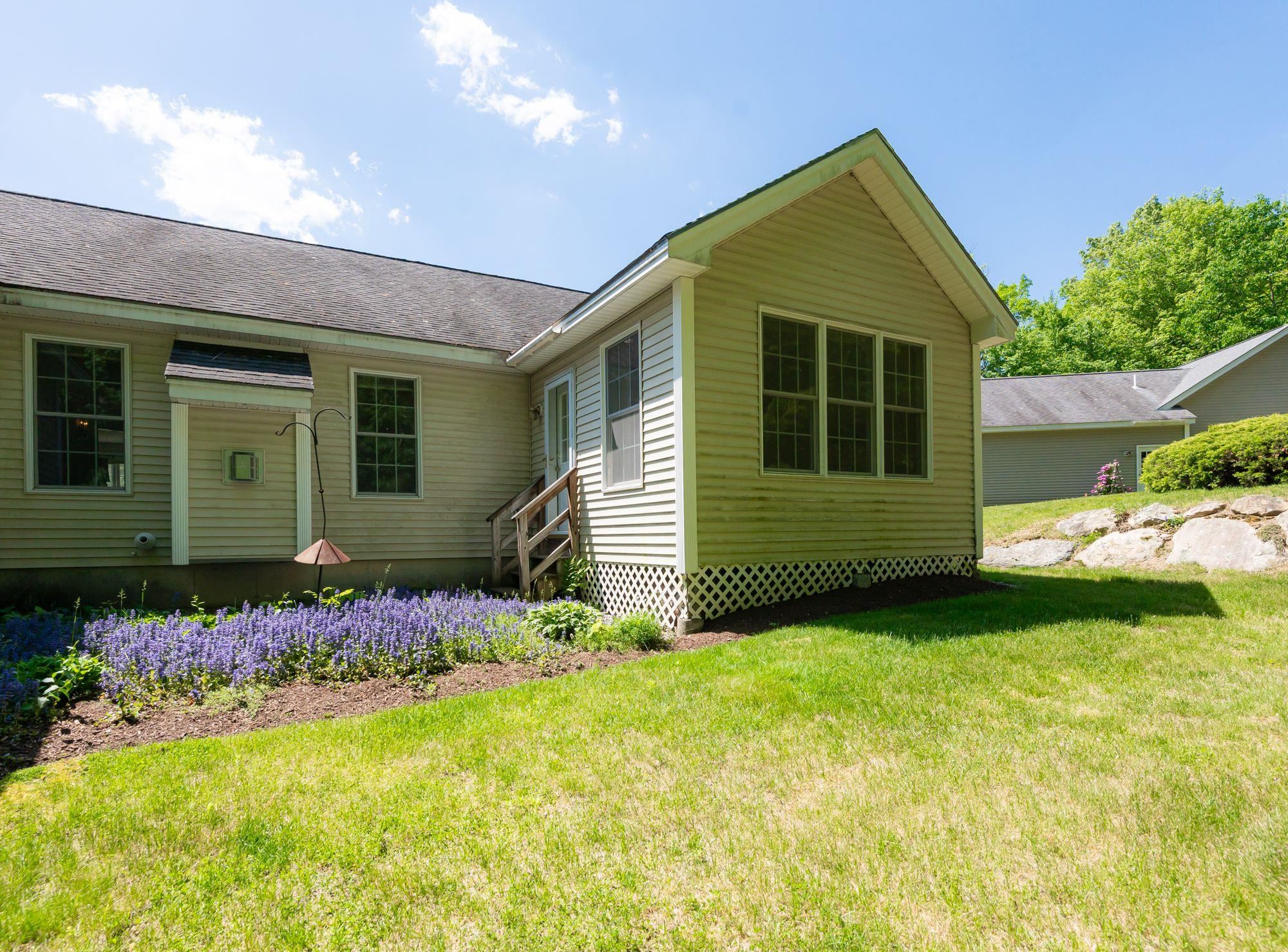 33 Josiah Bartlett Road Amherst, NH 03031 - Photo 17 of 30