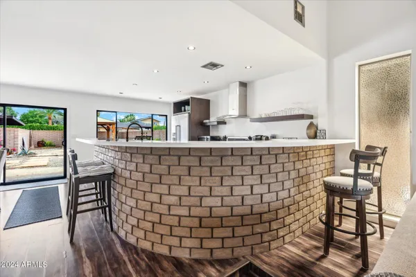 $3,795 | 3736 East Glenrosa Avenue, Phoenix, AZ 85018