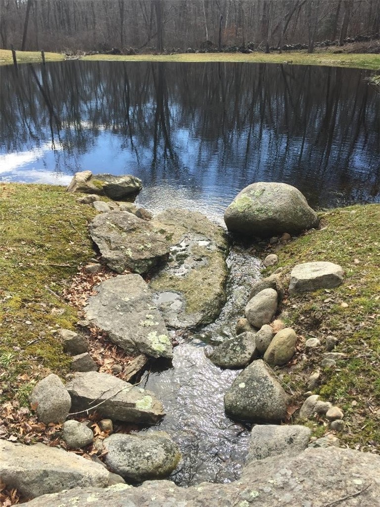 164 Stony Hollow Road Tiverton, RI 02878 - Photo 6 of 7