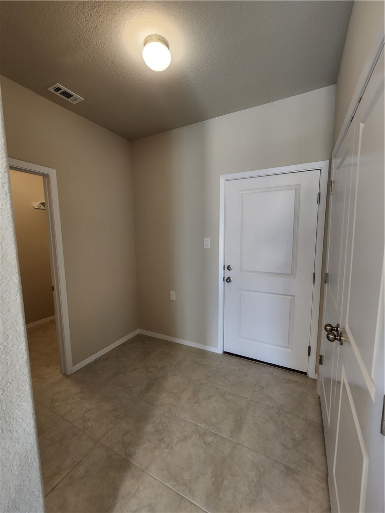 11400 Milano Drive Austin, TX 78747 - Photo 13 of 38