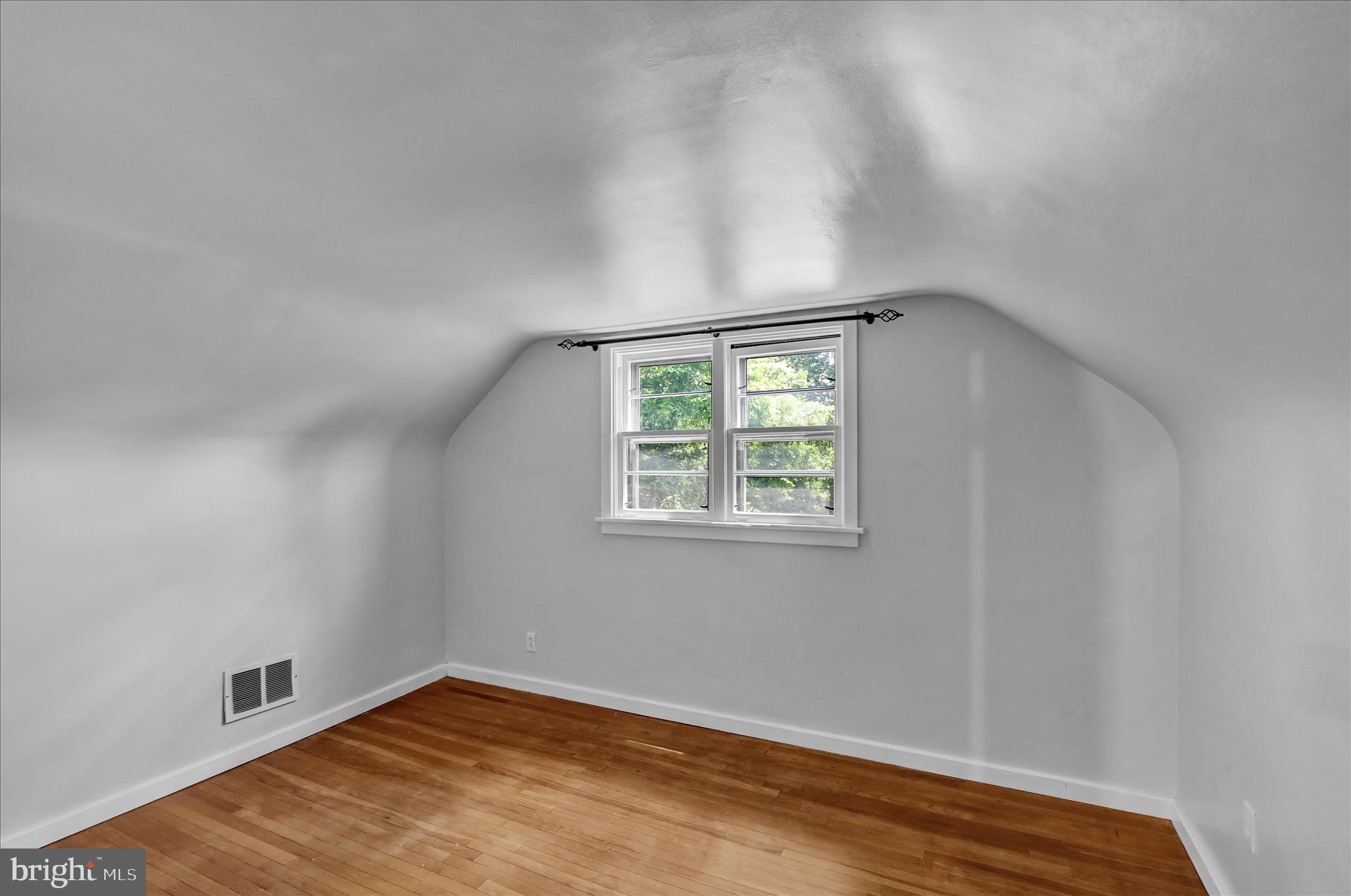 1815 Holly Road Reading, PA 19602 - Photo 24 of 32 360_9150