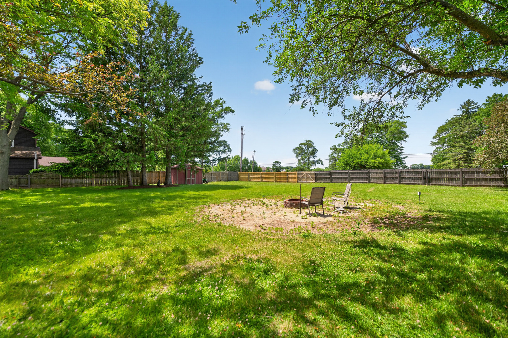 9 Jennifer Lane DeKalb, IL 60115 - Photo 13 of 16 a view of a park with large trees