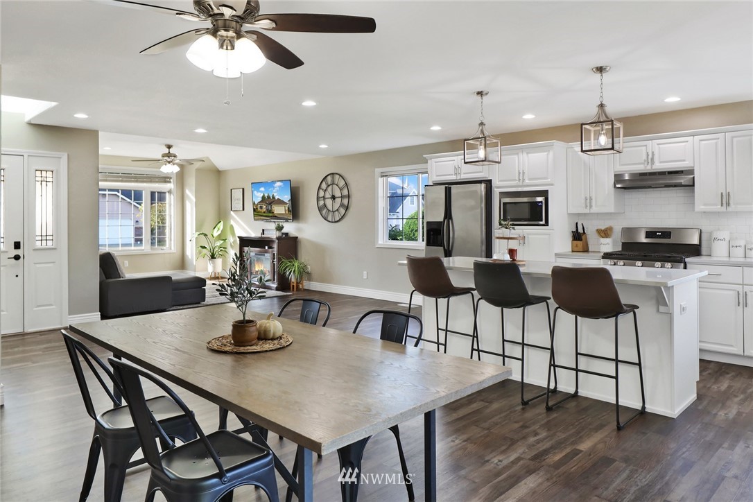 214 Springview Drive Lynden, WA 98264 - Photo 13 of 29 Gallery Image 13