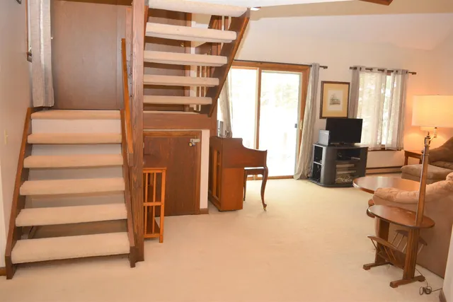 $2,000 | 64 Pintail Knob, Unit KNOB, Grantham, NH 03753