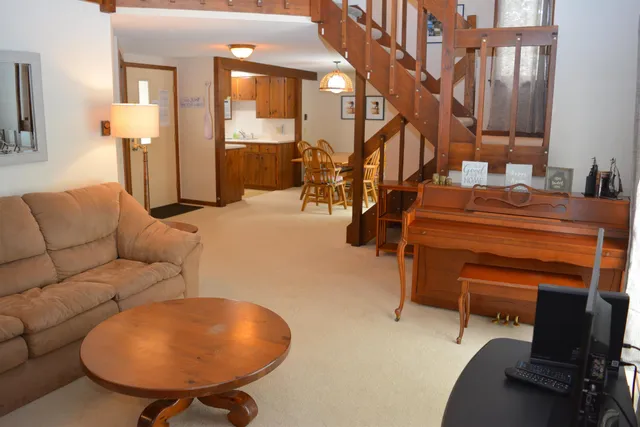 $2,000 | 64 Pintail Knob, Unit KNOB, Grantham, NH 03753