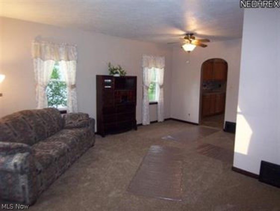 8161 Vermilion Road Amherst, OH 44001 - Photo 3 of 16
