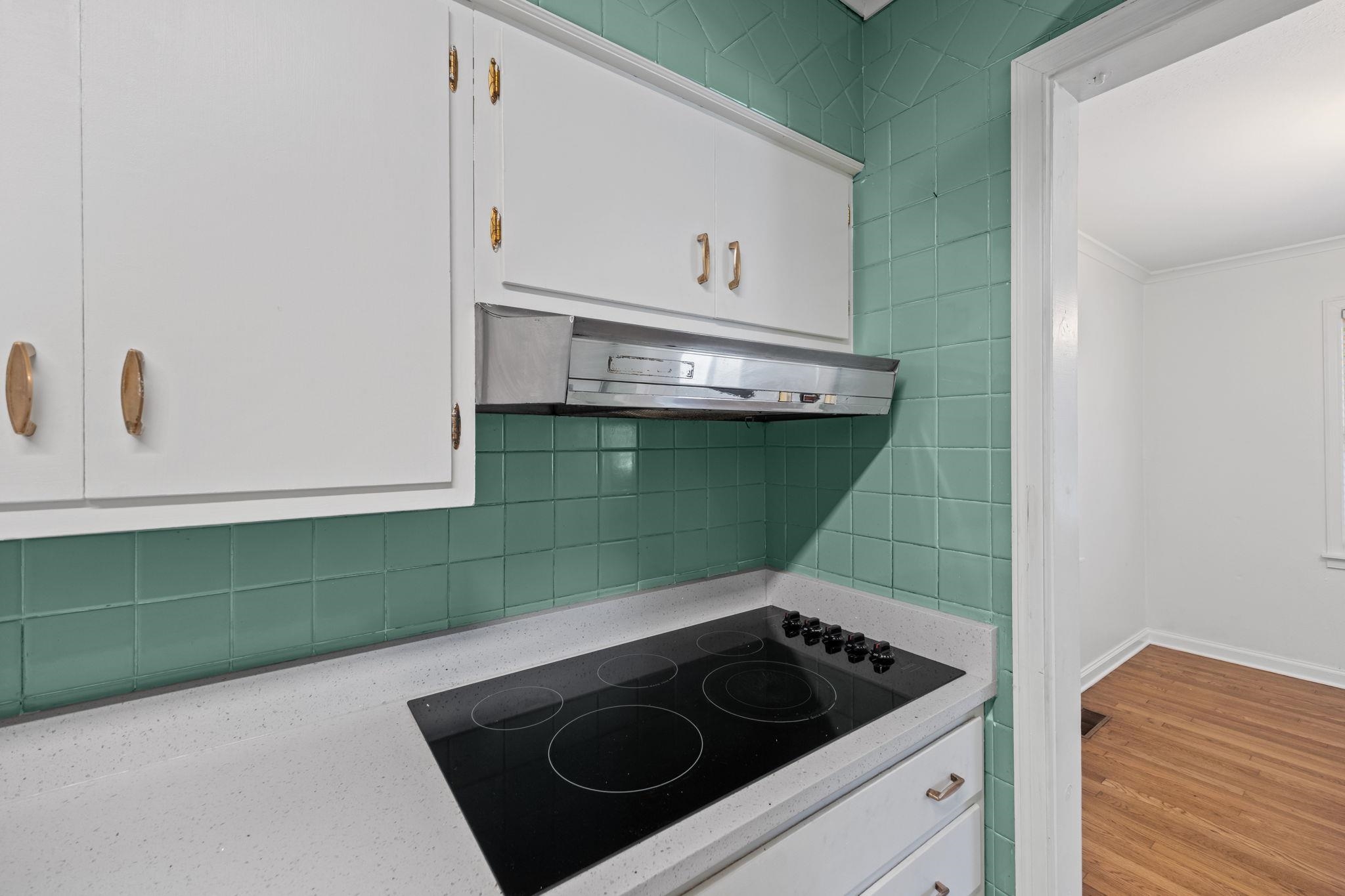 1261 Marcia Road Memphis, TN 38117 - Photo 13 of 27 a kitchen with a washer and dryer