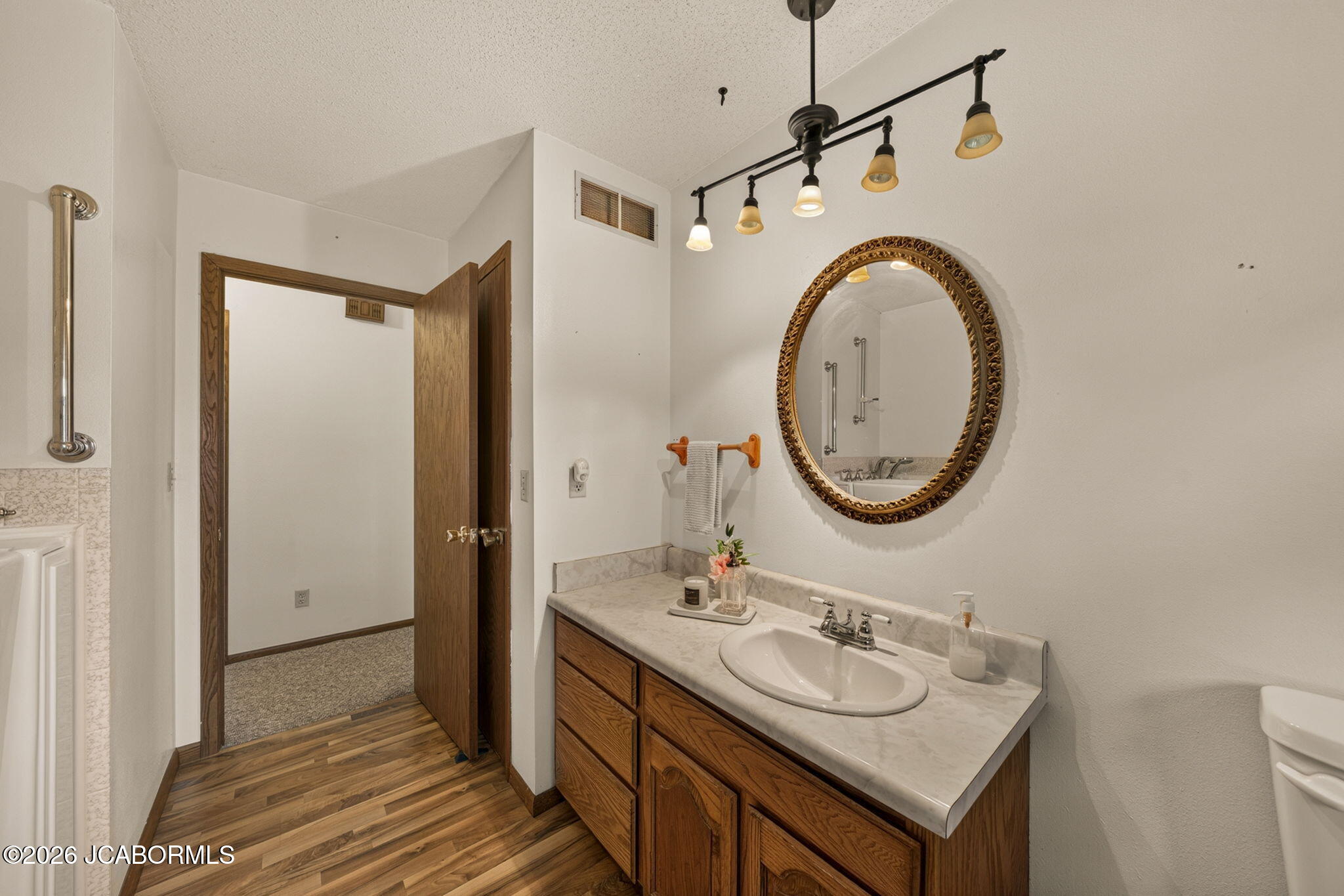 10206 State Rte 52 Versailles, MO 65084 - Photo 17 of 72 Gallery Image 17