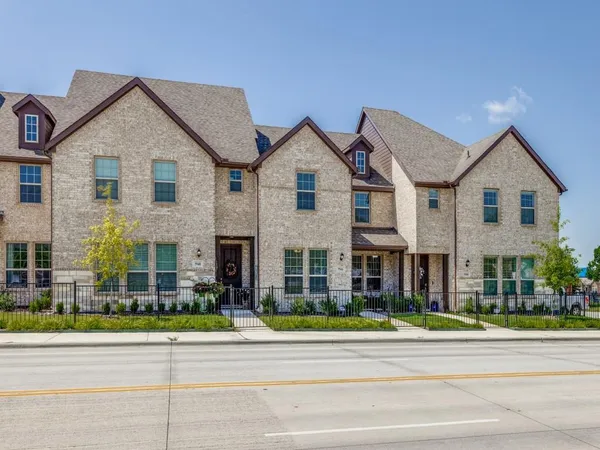 $380,000 | 5944 Bursey Road, Watauga, TX 76148