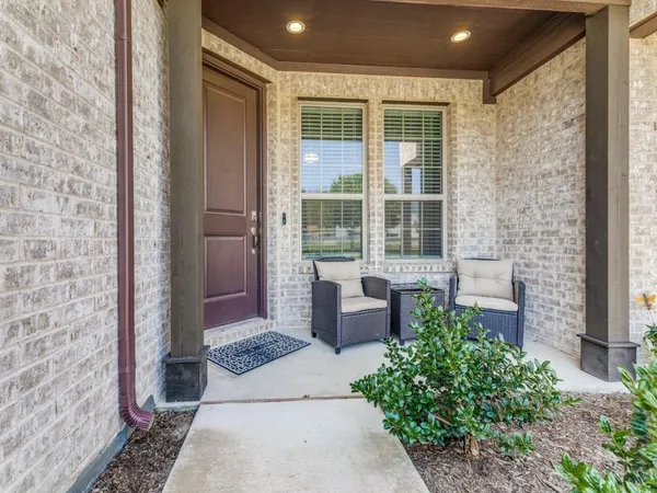 $380,000 | 5944 Bursey Road, Watauga, TX 76148