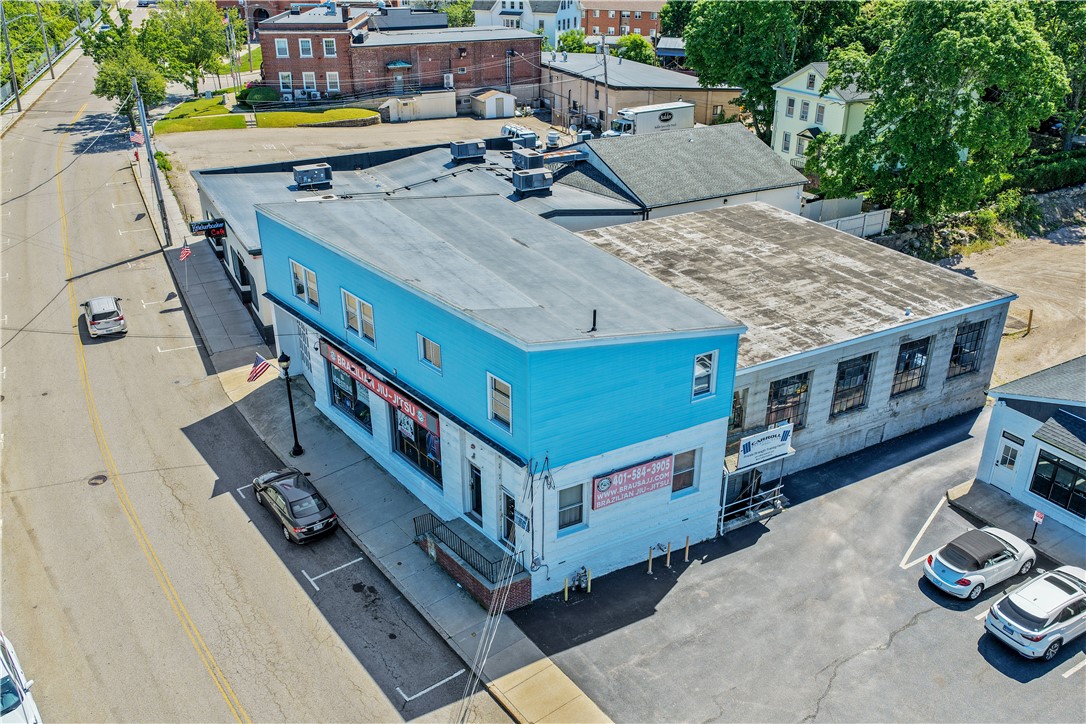 33 Railroad Avenue, Unit 2 Westerly, RI 02891 - Photo 8 of 9