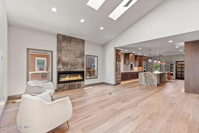 $1,549,000 | 945 North 5th Street, Coeur D'Alene, ID 83814