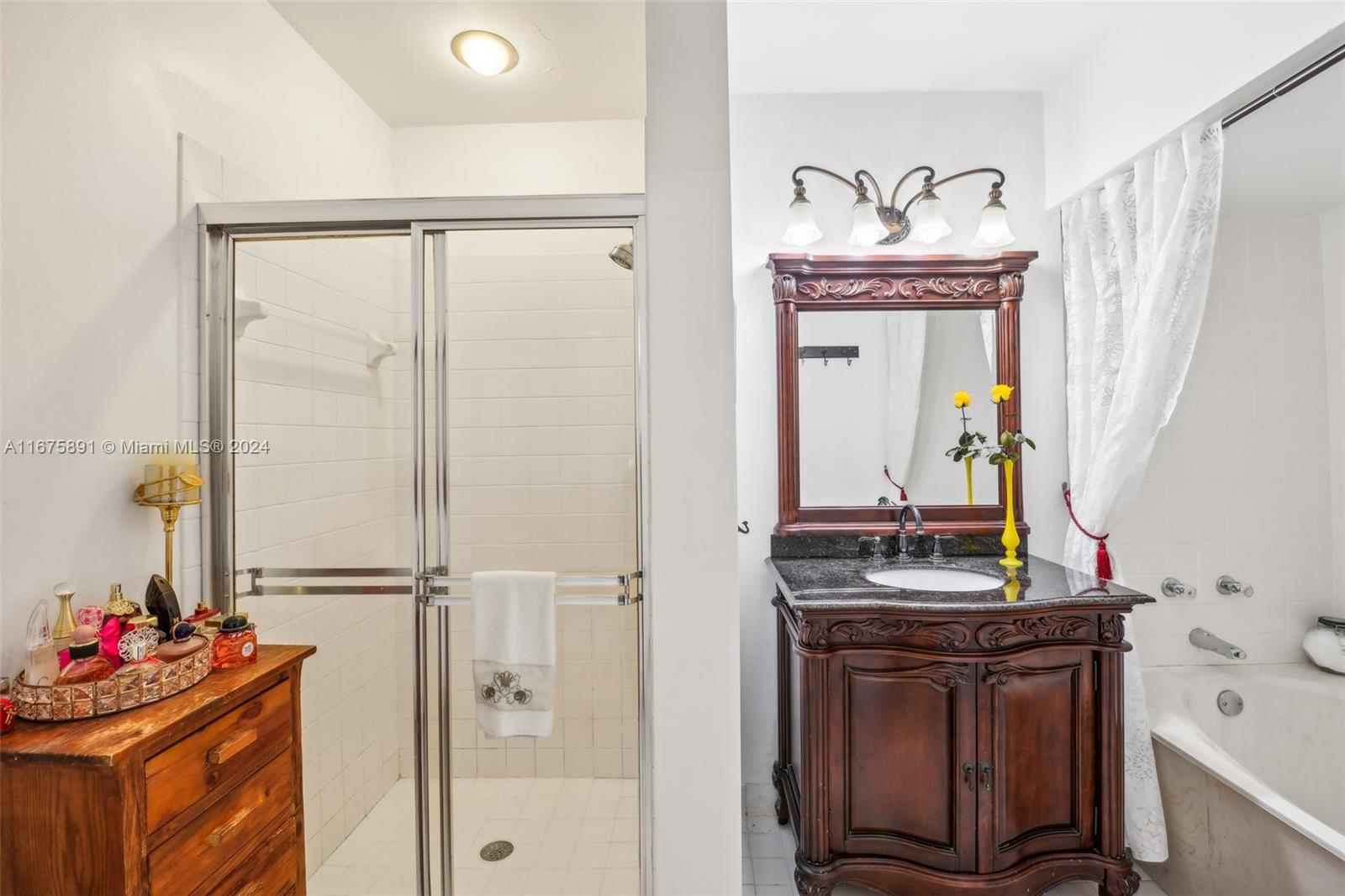 549 Racquet Club Road, Unit 30 Weston, FL 33326 - Photo 18 of 31 Gallery Image 18
