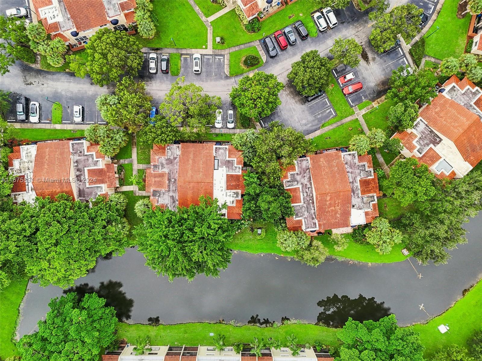 549 Racquet Club Road, Unit 30 Weston, FL 33326 - Photo 31 of 31 Gallery Image 31