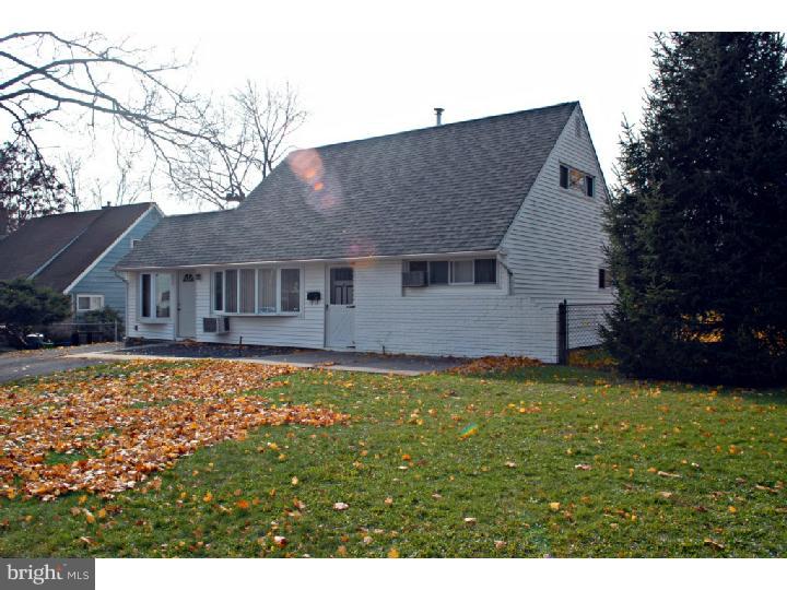 115 Verdant Road Levittown, PA 19057 - Photo 22 of 22 Front Yard