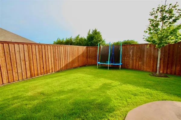 $3,250 | 2734 Greenway Drive, Frisco, TX 75034