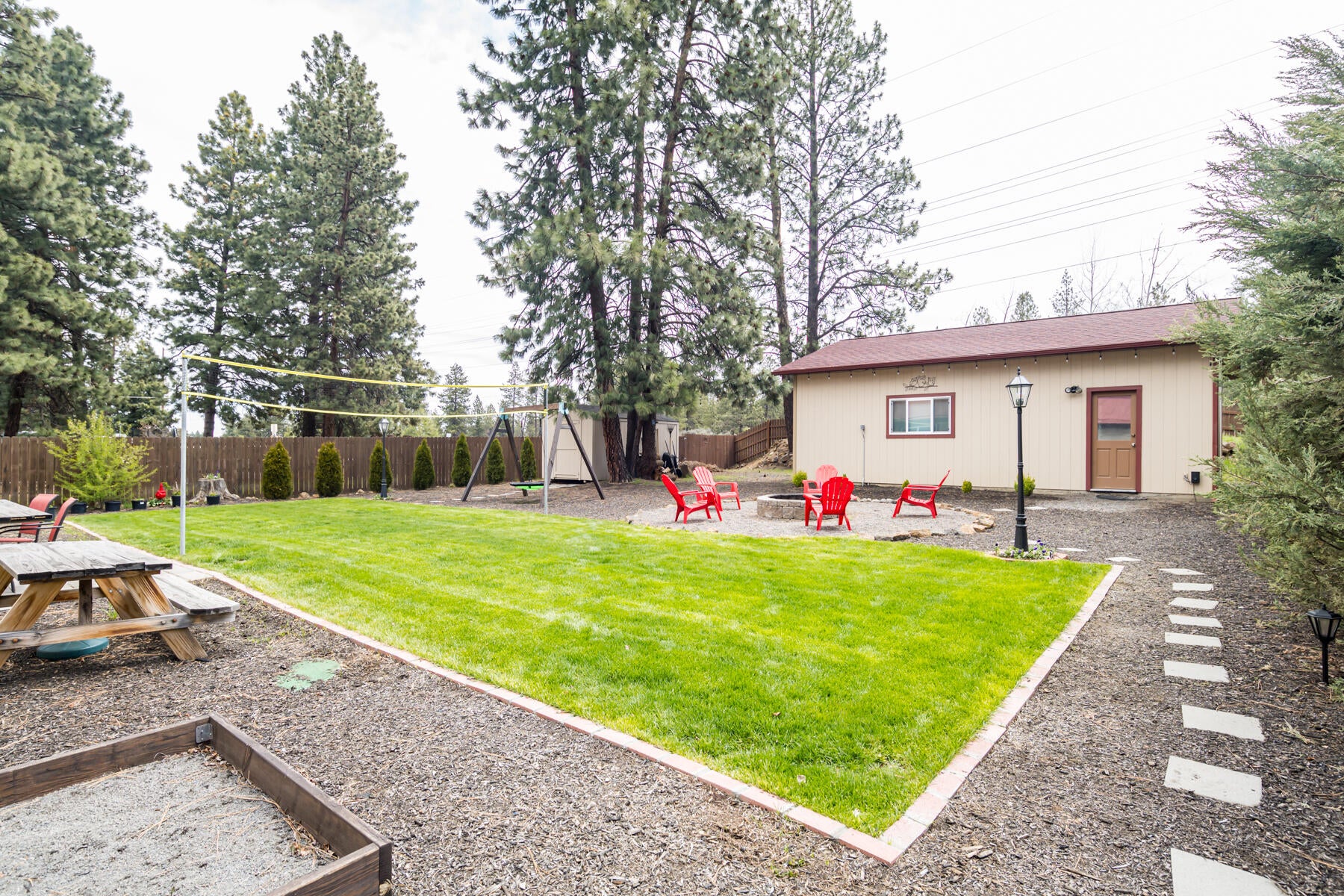 60668 Rocking Horse Court Bend, OR 97702 - Photo 22 of 35 24JH5_4526