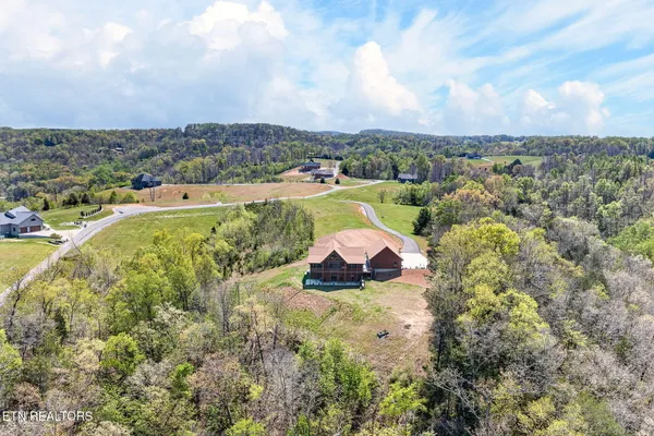 $995,000 | 800 Quail, Byrdstown, TN 38549