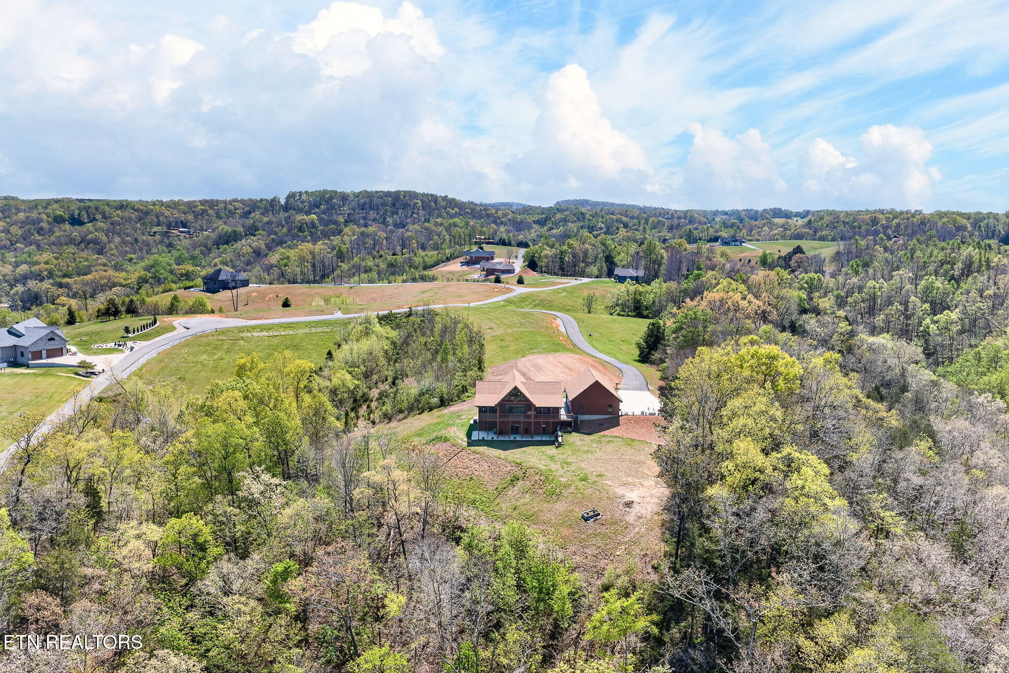 800 Quail Byrdstown, TN 38549 - Photo 17 of 58 18-web-or-mls-800 Quail Run_088_TNPC
