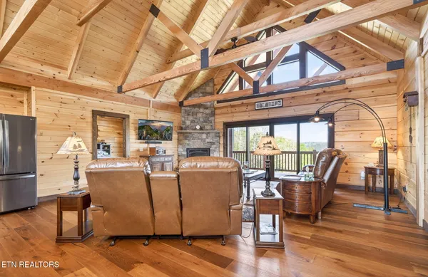 $995,000 | 800 Quail, Byrdstown, TN 38549