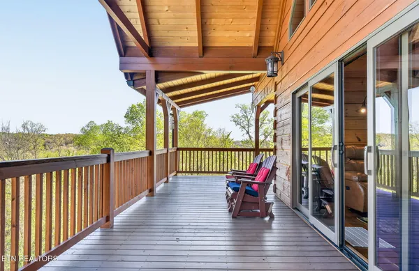 $995,000 | 800 Quail, Byrdstown, TN 38549