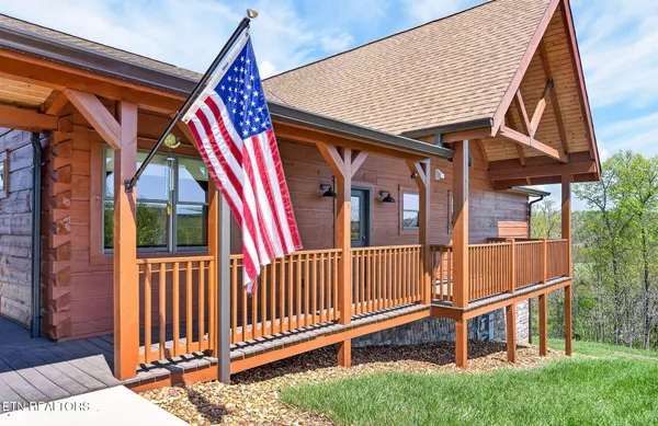 $995,000 | 800 Quail, Byrdstown, TN 38549
