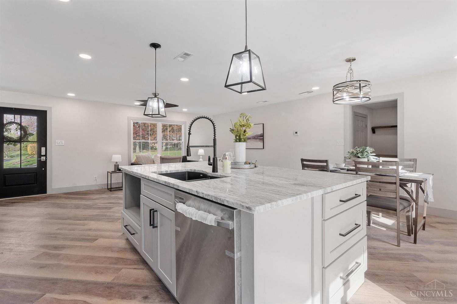 2635 Struble Road Cincinnati, OH 45231 - Photo 18 of 42 Gallery Image 18