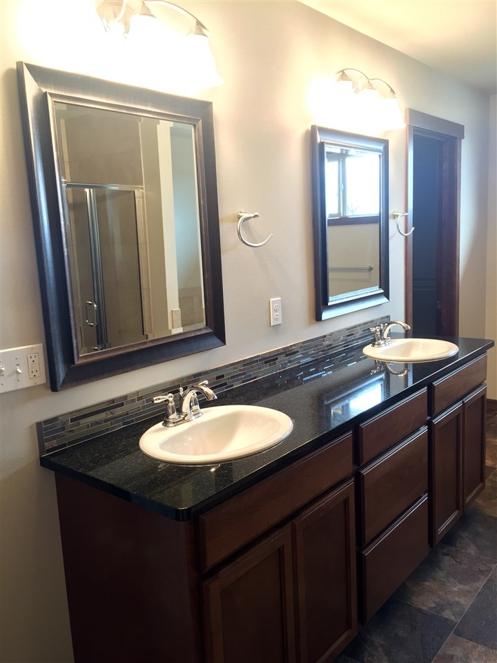 12611 East Rinear Road Valleyford, WA 99036 - Photo 13 of 20 Gallery Image 13