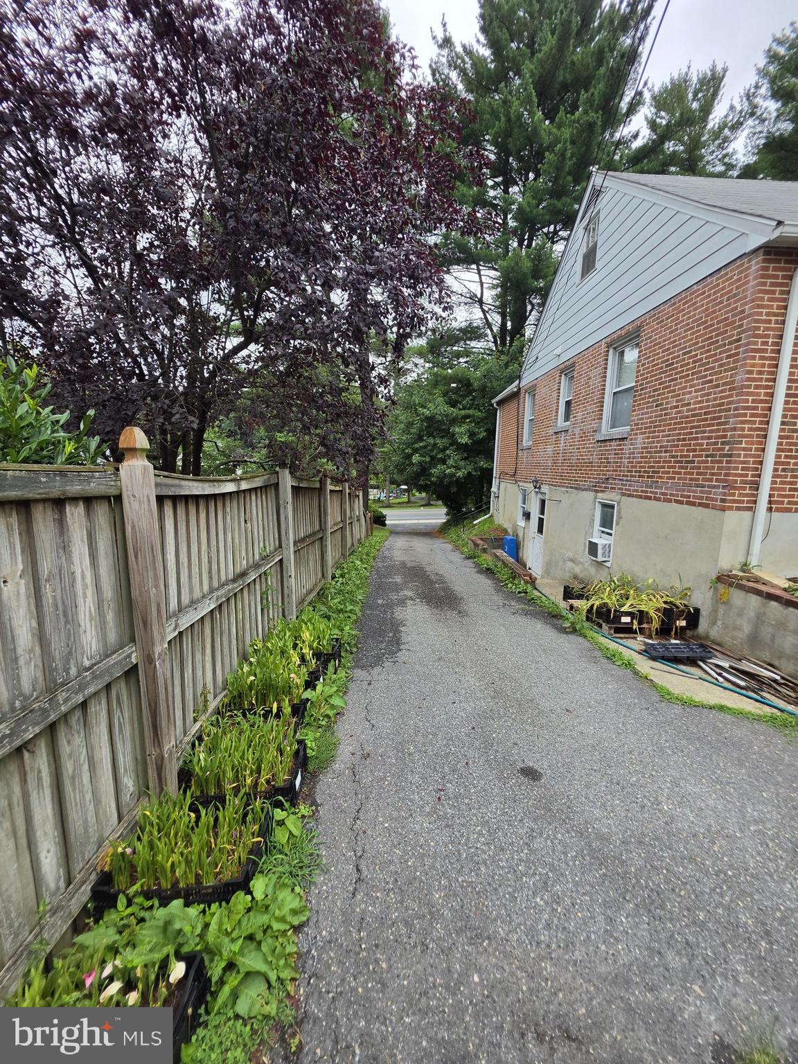 1617 Frederick Road Baltimore, MD 21228 - Photo 7 of 9