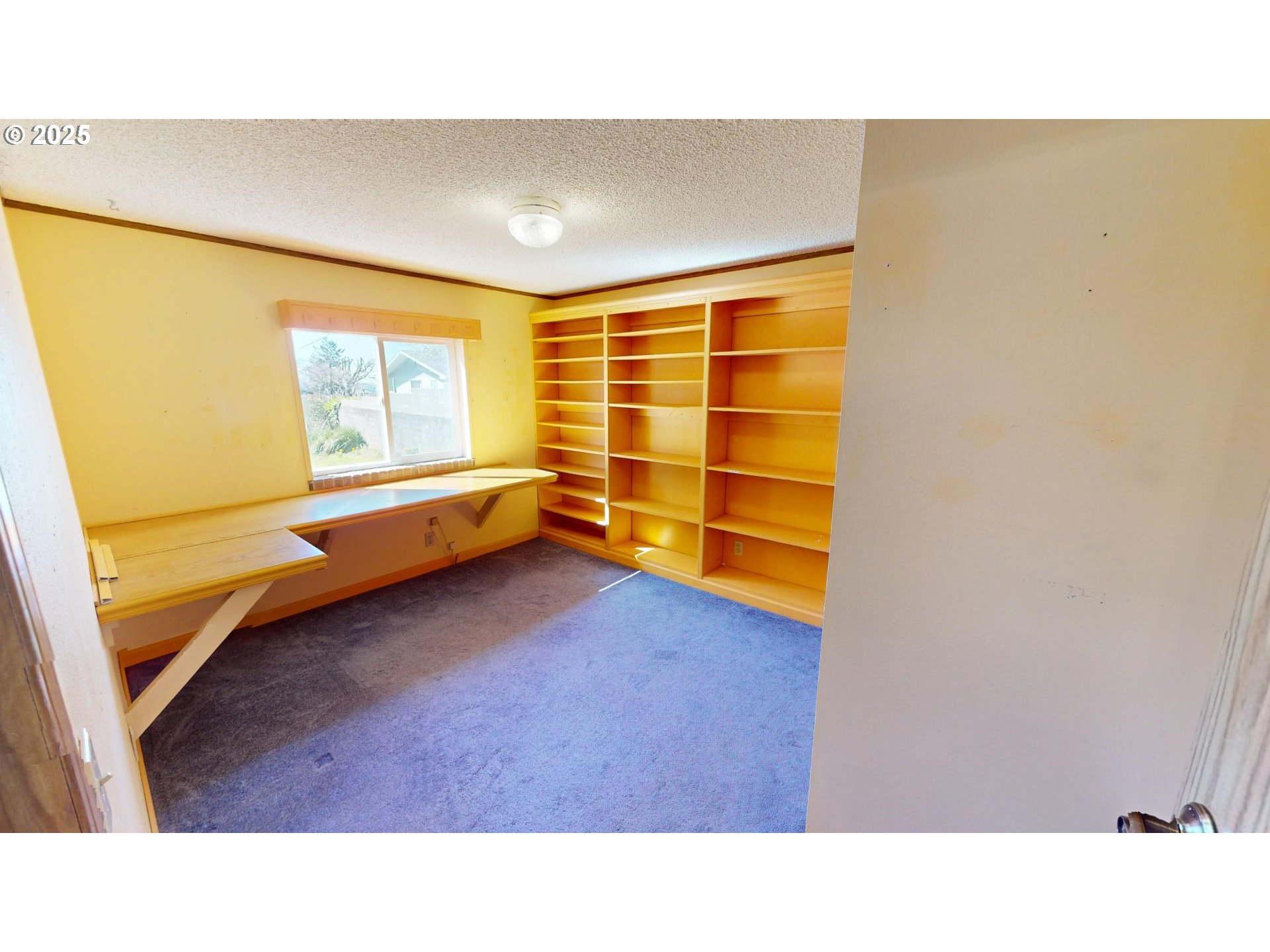 15819 Highway 101 Brookings, OR 97415 - Photo 23 of 44 Bedroom