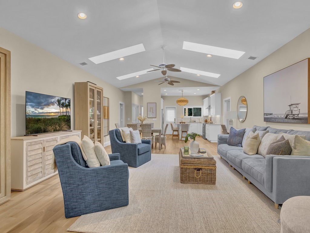 548 Conn Way Vero Beach, FL 32963 - Photo 8 of 35 a living room with furniture and a flat screen tv