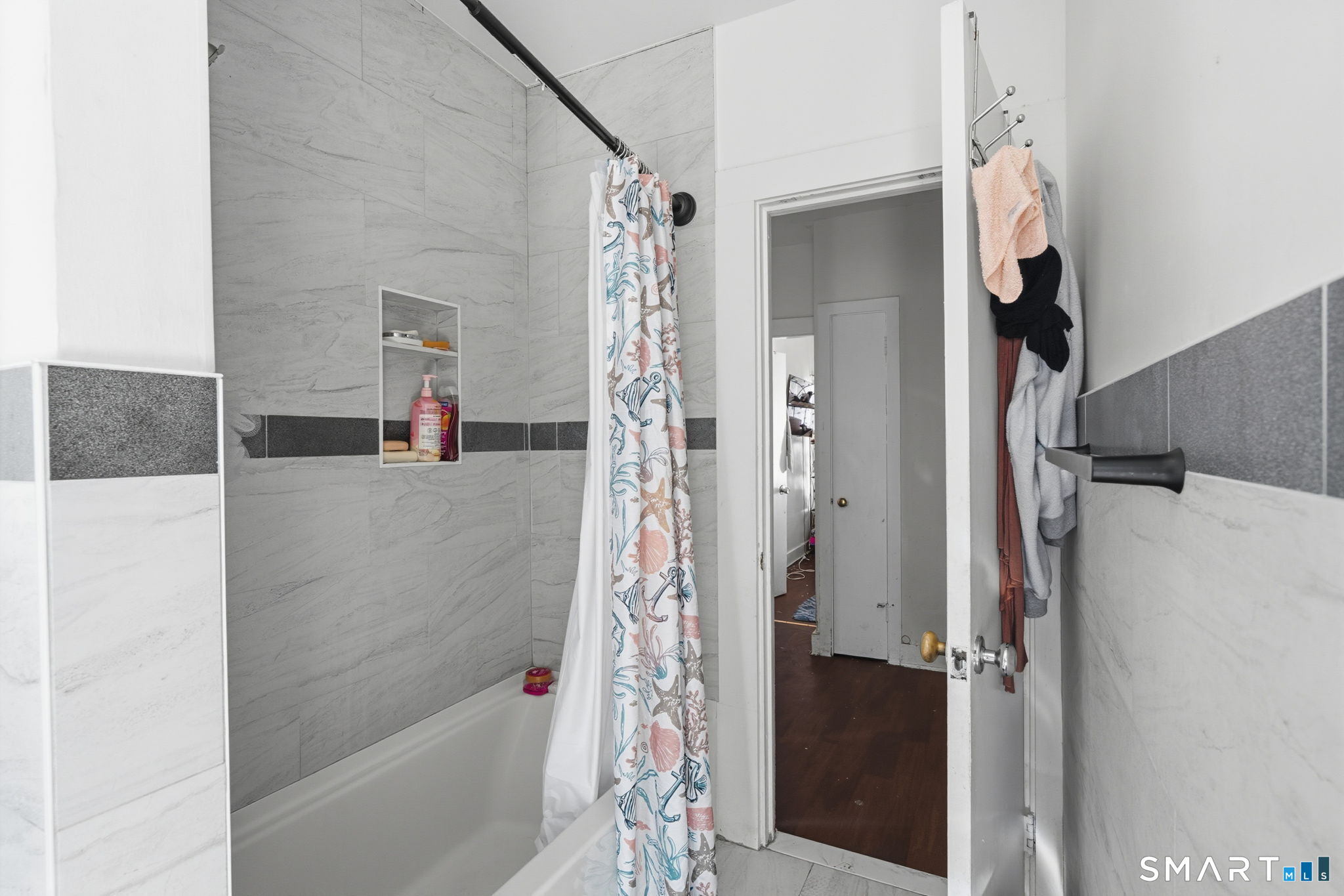 111 Eldridge Street Manchester, CT 06040 - Photo 17 of 30