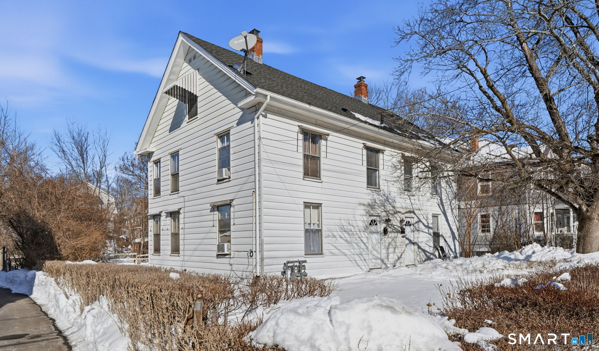 111 Eldridge Street Manchester, CT 06040 - Photo 2 of 30