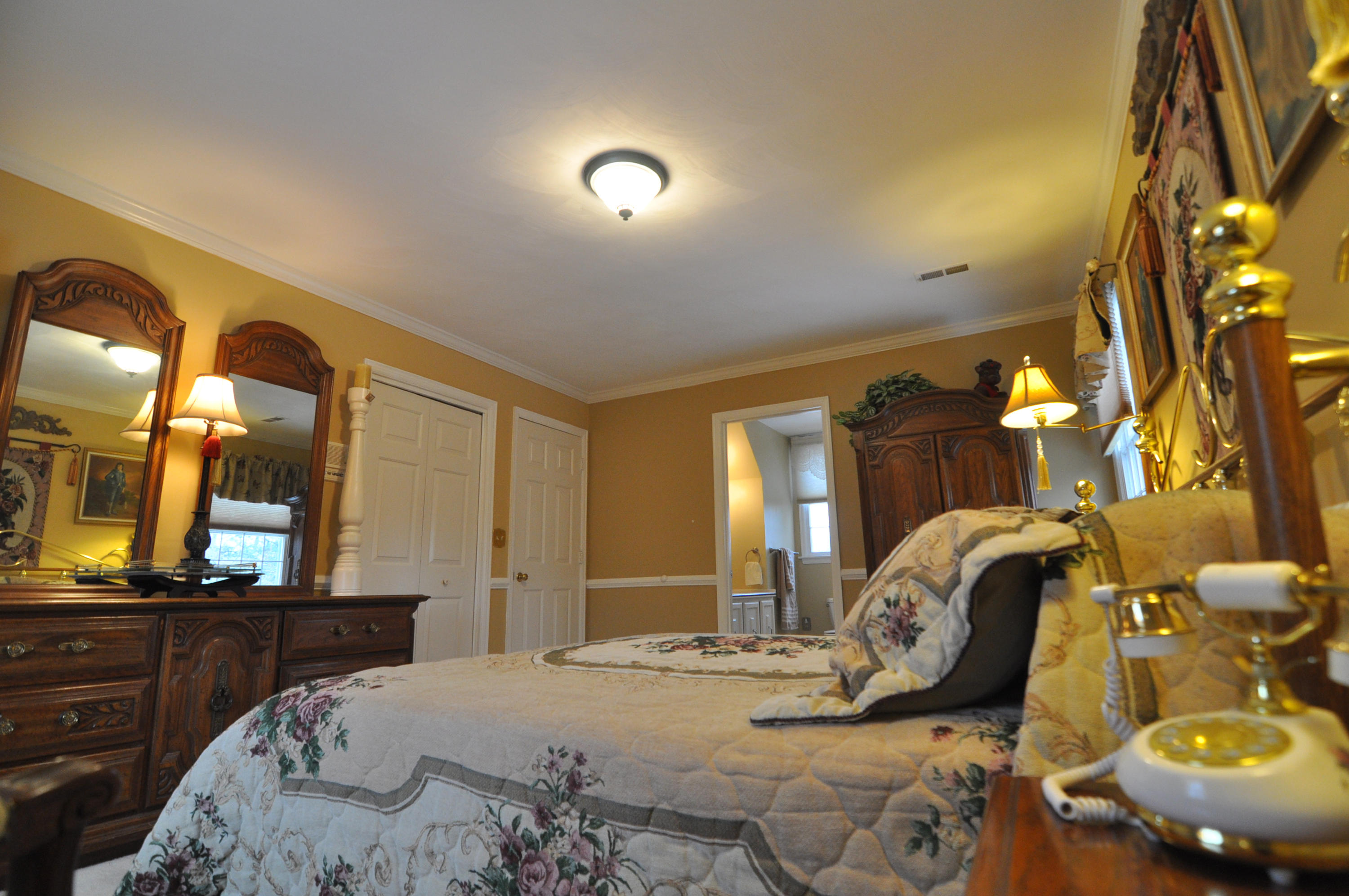 54 MacGregor Drive Blue Ridge, VA 24064 - Photo 24 of 48 DSC_0129