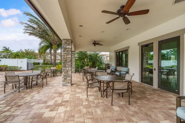 $689,000 | 8202 Cadre Noir Road, Lake Worth, FL 33467