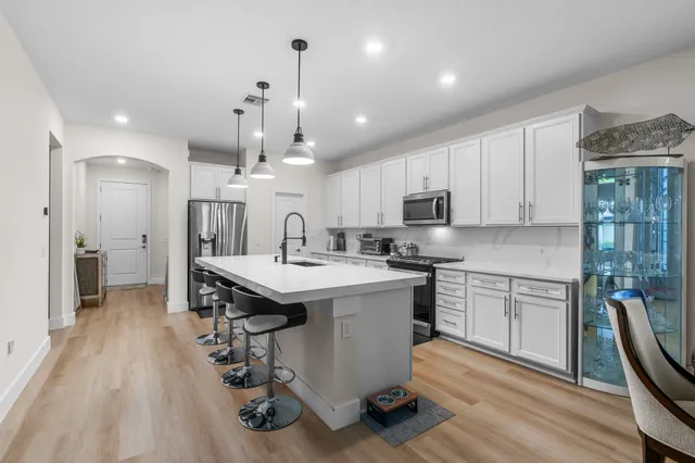 a view of a livingroom with furniture and window