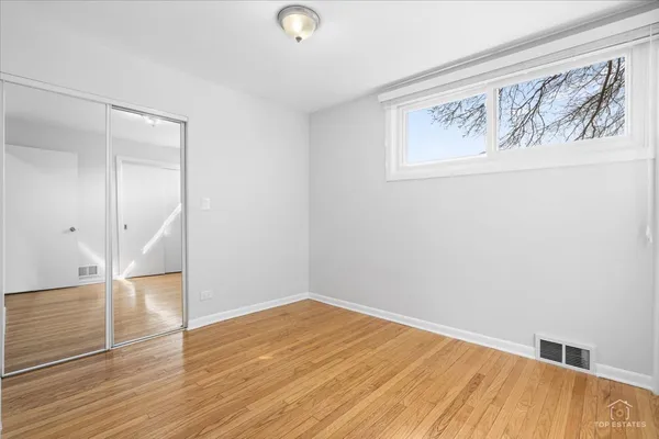 $475,000 | 114 North Salem Avenue, Arlington Heights, IL 60005