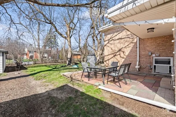 $475,000 | 114 North Salem Avenue, Arlington Heights, IL 60005