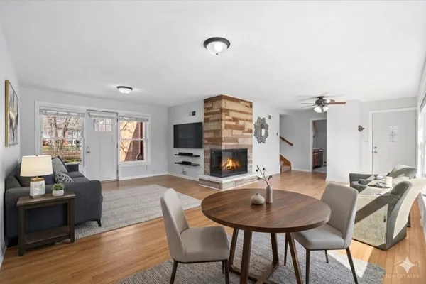 $475,000 | 114 North Salem Avenue, Arlington Heights, IL 60005