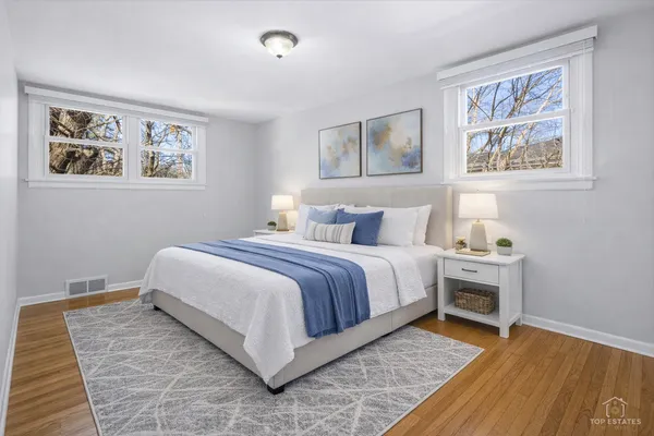 $475,000 | 114 North Salem Avenue, Arlington Heights, IL 60005