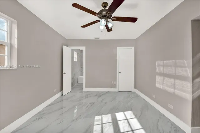 $3,000 | 951 West 30th Street, Unit 1, Hialeah, FL 33012