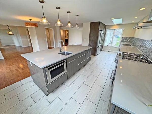 $595,000 | 290 Ashley Drive, Brighton, NY 14620