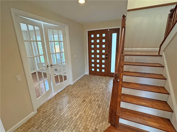 $595,000 | 290 Ashley Drive, Brighton, NY 14620