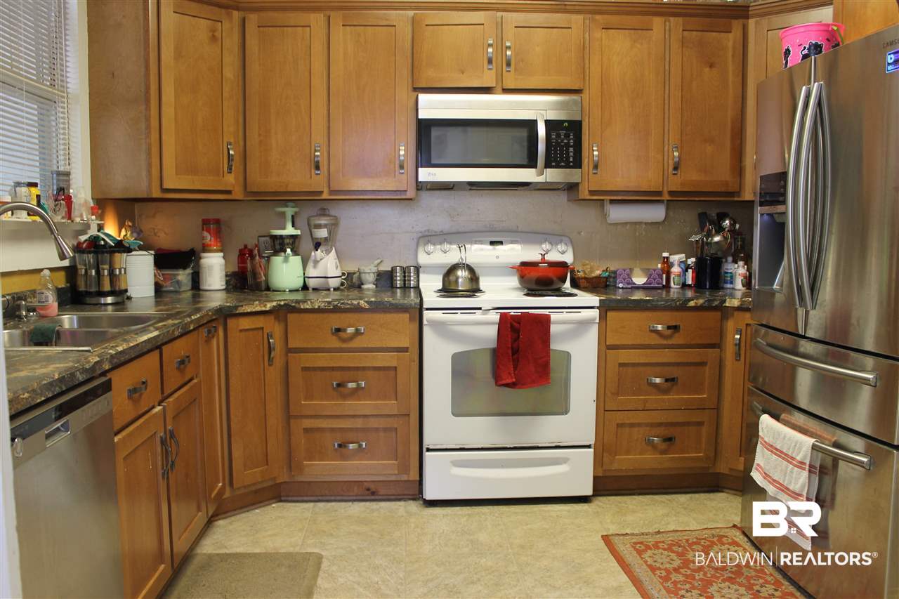 315 Dexter Avenue Mobile, AL 36604 - Photo 7 of 19